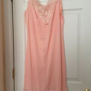 Rayon Long Embroidery Lace Negligee L-XL  Ukraine
